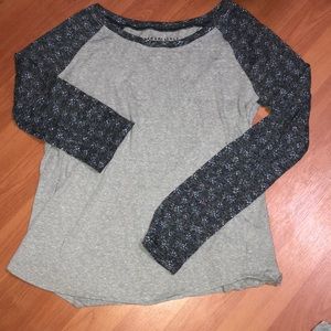 Long sleeved, Aeropostale baseball Tee